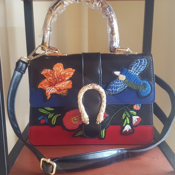 Handbags - Black Embroidered Snake Floral Purse